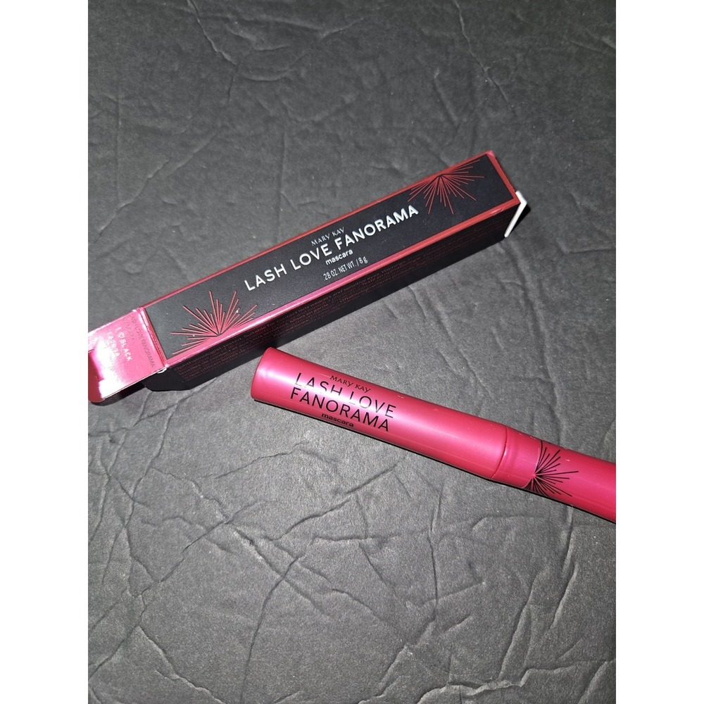Mary Kay Lash Love Fanorama Black New